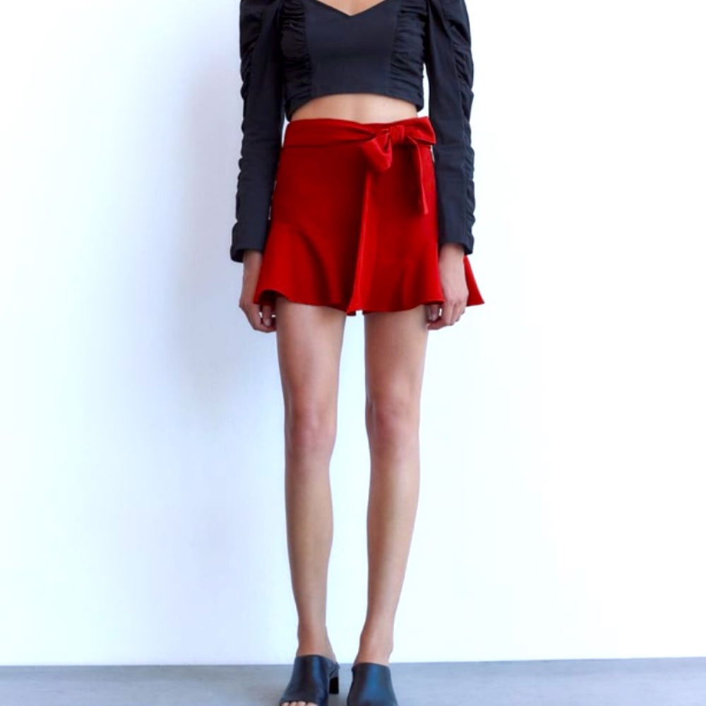 Zara Red Bow Skort